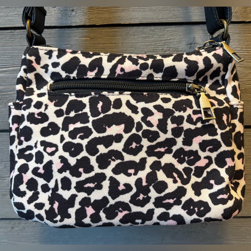 Aeropostale Leopard Print Crossbody Bag - Picture 11 of 11